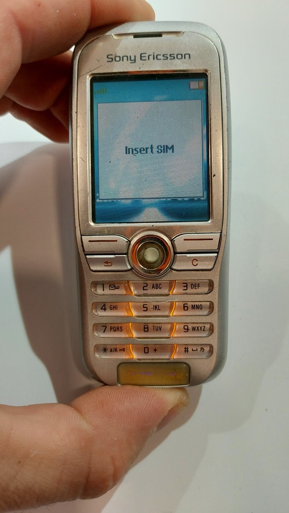 1550.Sony Ericsson K500i Very Rare – For Collectors – Unlocked