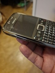 Nokia E Series E71 – Black (Unlocked) Smartphone marks on screen