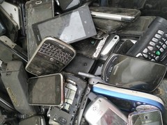Lot of 10pcs Assorted Cell Phones For Parts, Scrap or Gold Recovery