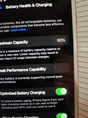 Apple iPhone 8 – 64 GB – Gold (Unlocked) 93% Battery Capacity Otterbox Included