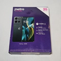 Motorola Moto G 5G 2025 XT2513-1 128GB Metro PCS by T-Mobile – Space Gray