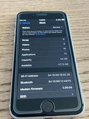 Unlocked 2020 iPhone SE Model MHGF3LL/A White Excellent 78%