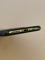 Apple iPhone 11 Pro – 256GB – Space Gray (Unlocked) A2160 (CDMA + GSM)