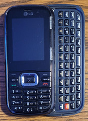 LG Banter LG265 / Rumor 2 – Gray Floral ( Bell ) Very Rare CDMA Slider Phone