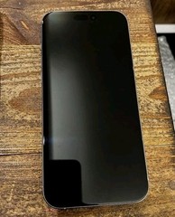 Apple iPhone 17 • 256GB • Black • 100% BATTERY HEALTH• NEWcondition.
